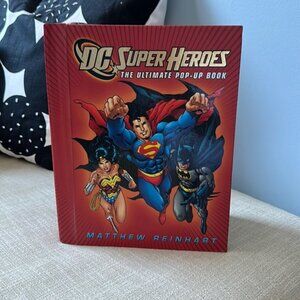 DC Super Hero’s Ultimate Pop Up Book